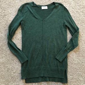 Old Navy women’s extra small green sweater